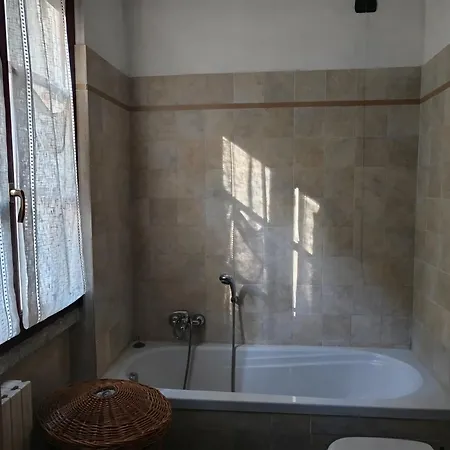 2 Double Apartment- La Casa Di Alice Сasa de vacaciones Valbrona